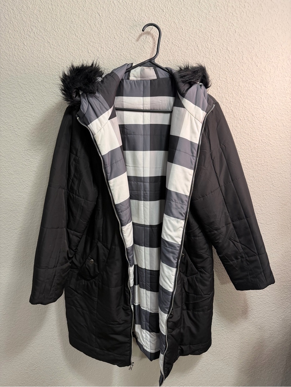 Black Puffer Coat with Striped Lining and Faux Fur Hood